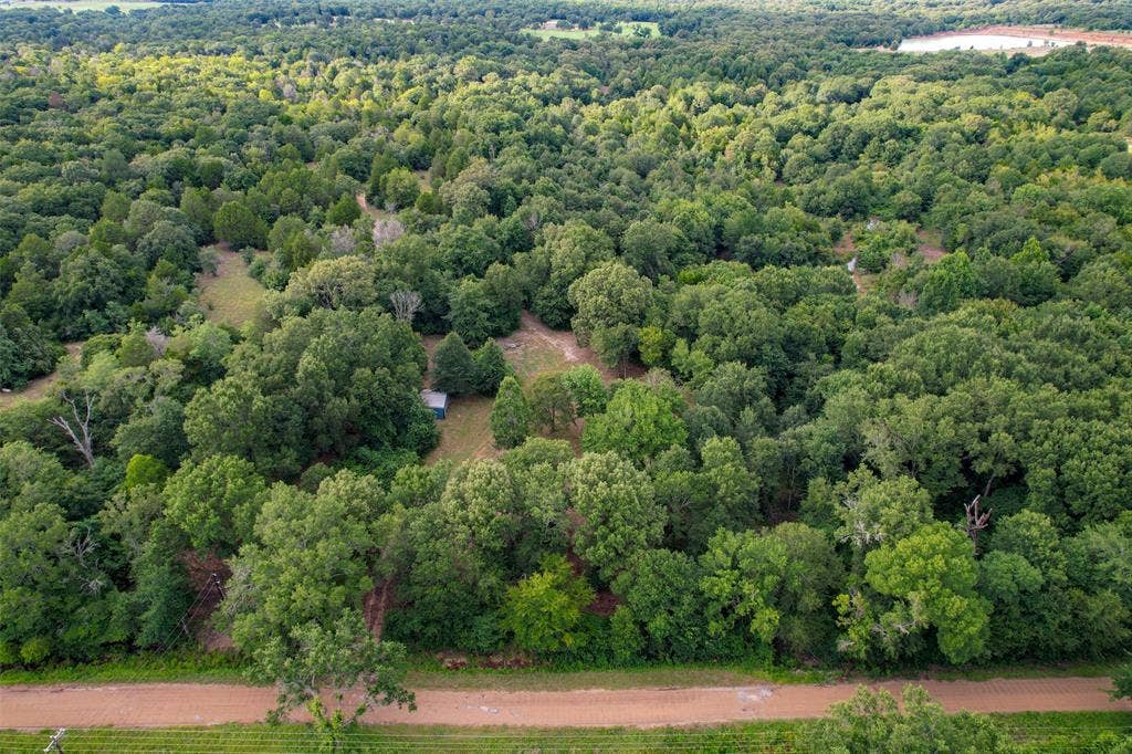 8690 County Road 1119, Athens, TX 75751 8690 County Road 1119, Athens, TX 75751