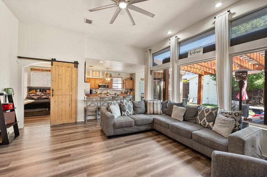 2930 Cheshire Way, Grand Prairie, TX 75052 2930 Cheshire Way, Grand Prairie, TX 75052