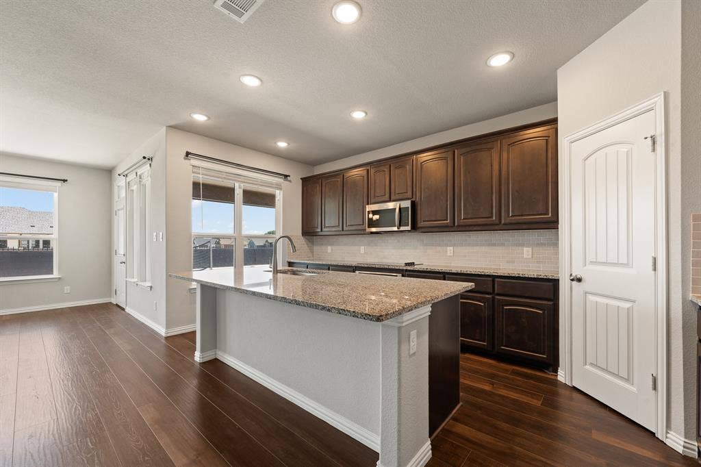 6304 Rustic Edge Street, Godley, TX 76044 6304 Rustic Edge Street, Godley, TX 76044