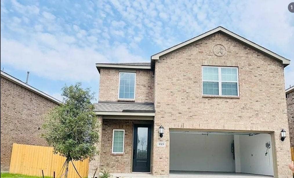 1323 windermere Way, Princeton, TX 75407 Front house