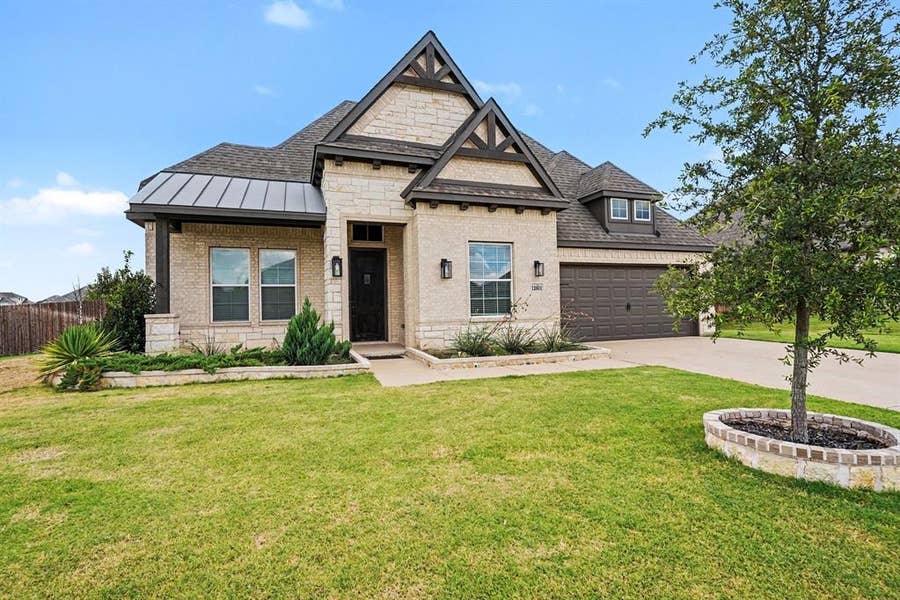Property photo for 12601 Panther Creek Drive, Godley, TX
