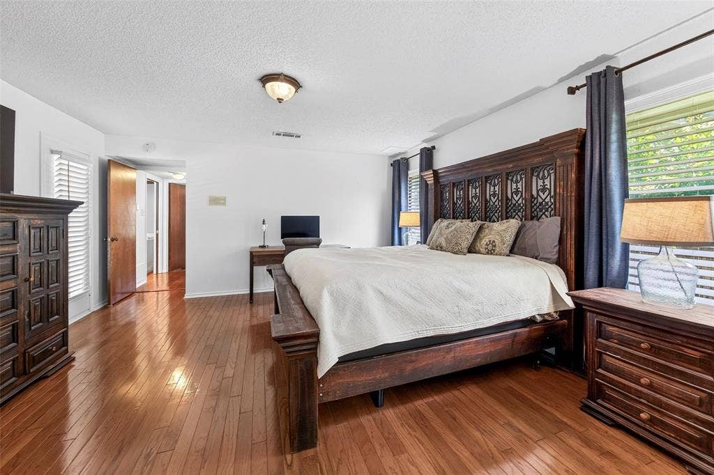 405 Charleston Court, Hurst, TX 76054 405 Charleston Court, Hurst, TX 76054