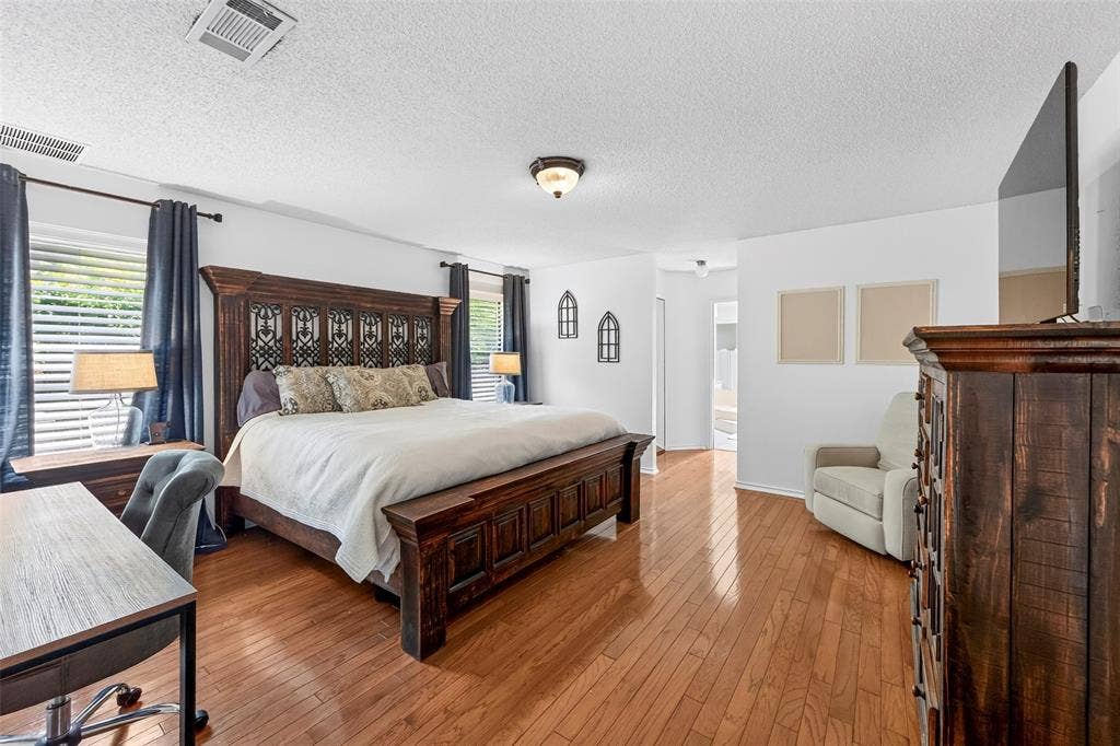 405 Charleston Court, Hurst, TX 76054 405 Charleston Court, Hurst, TX 76054