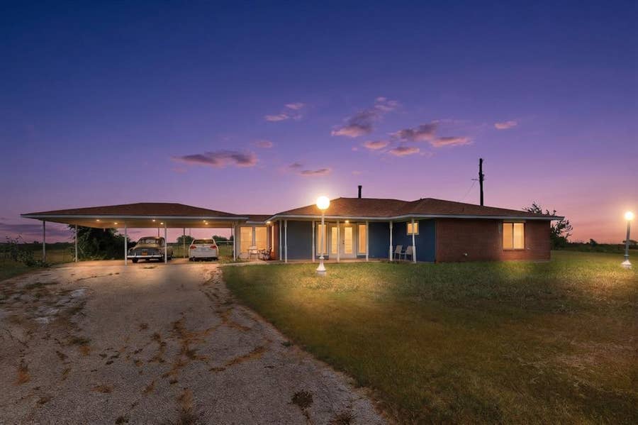 Property photo for 8487 County Road 308, Terrell, TX
