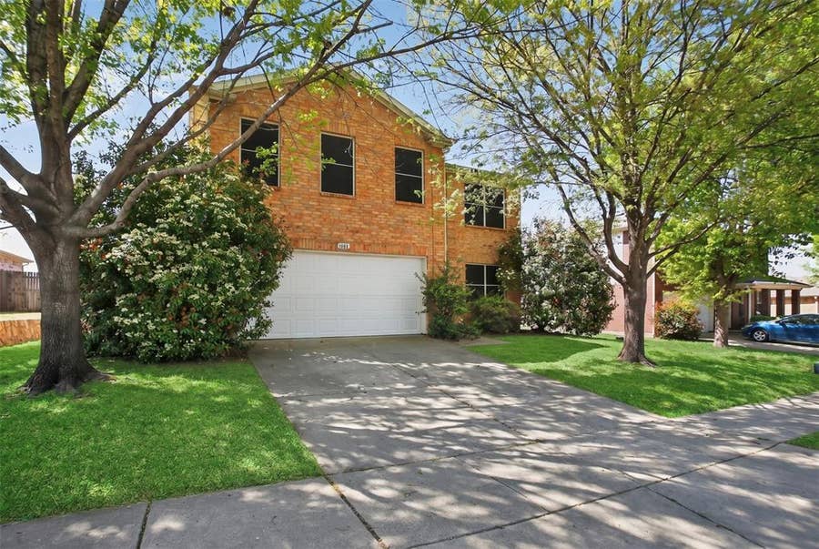 Property photo for 4608 Merlot Drive, Denton, TX