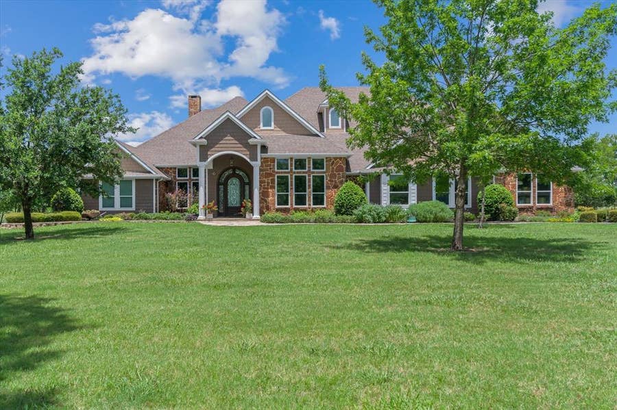 Property photo for 5811 County Road 4102, Kaufman, TX