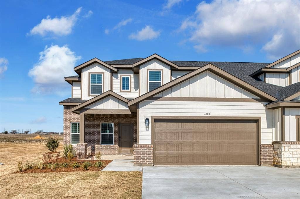 4062 LeCroy Court, Midlothian, TX 76065 4062 LeCroy Court, Midlothian, TX 76065