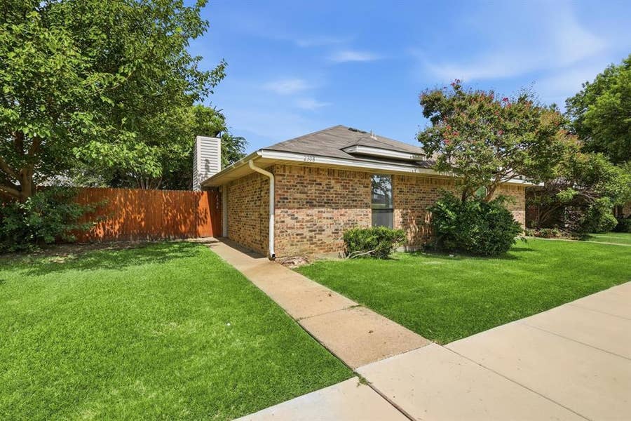 Property photo for 2308 Carol Good Lane, Carrollton, TX