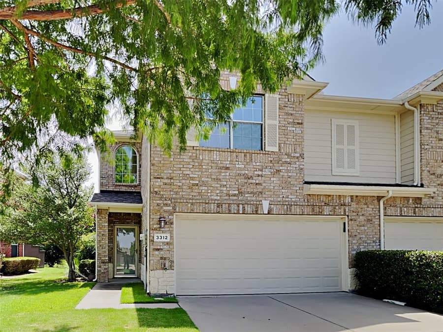 Property photo for 3312 Belladonna Drive, Plano, TX
