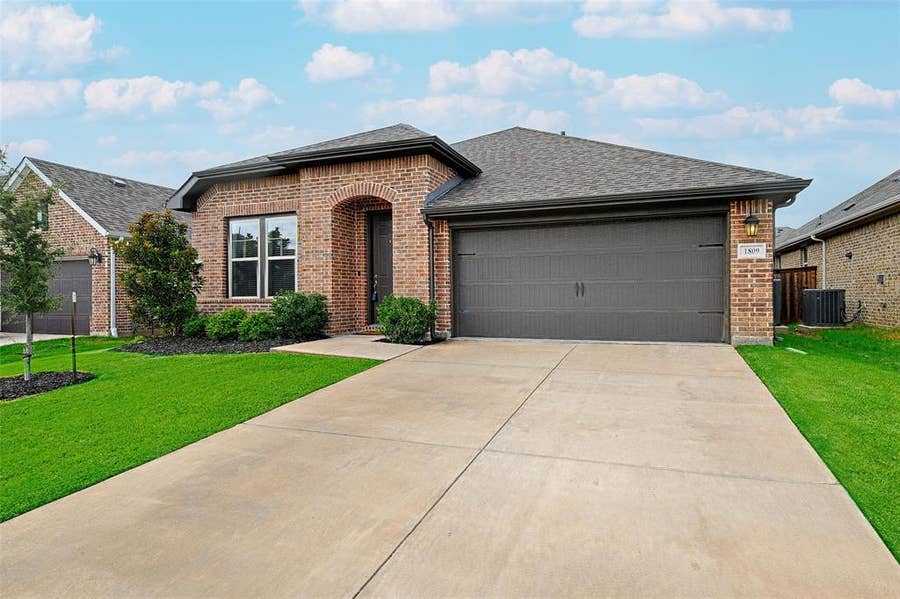 Property photo for 1809 Arbor Drive, Forney, TX