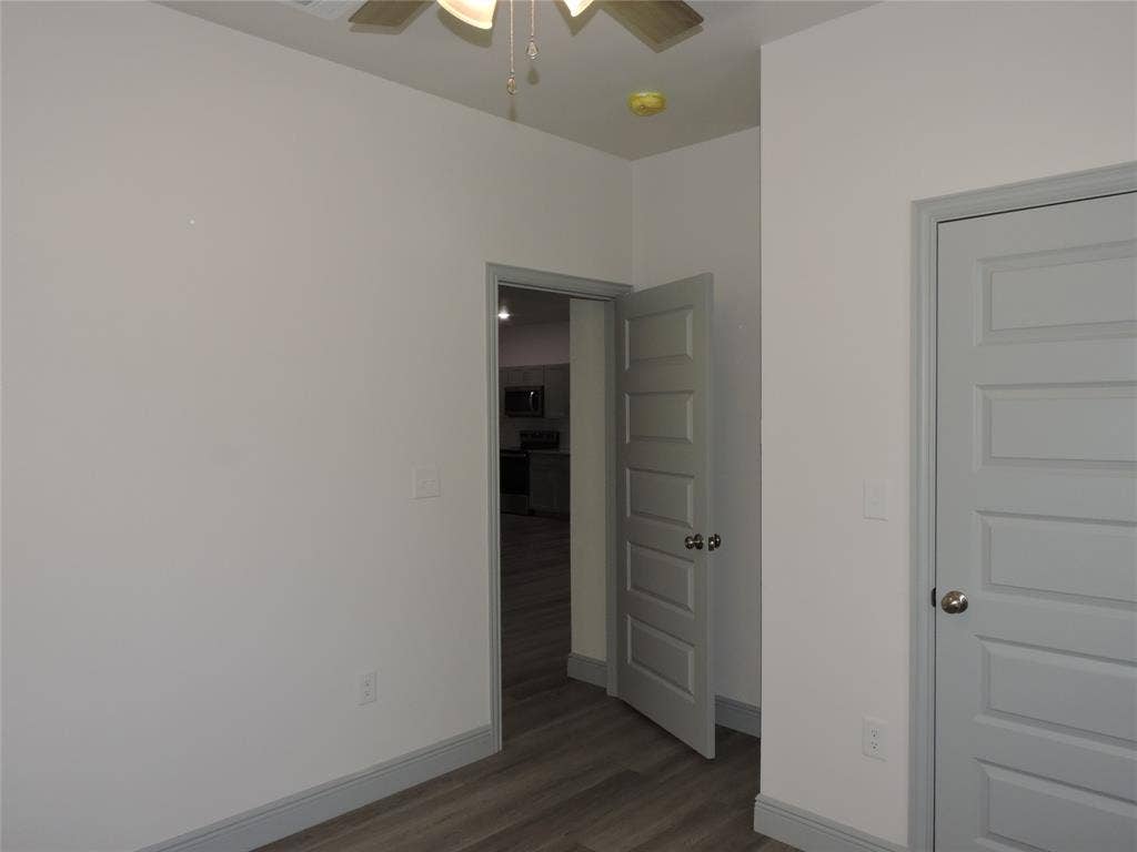 6110 Tejas Drive, Mabank, TX 75156 6110 Tejas Drive, Mabank, TX 75156