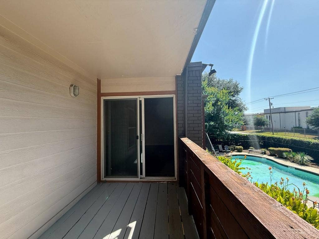 2833 Kings Road, #210, Dallas, TX 75219 2833 Kings Road, #210, Dallas, TX 75219