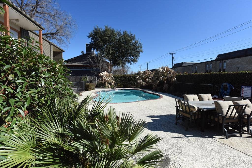 2833 Kings Road, #210, Dallas, TX 75219 2833 Kings Road, #210, Dallas, TX 75219