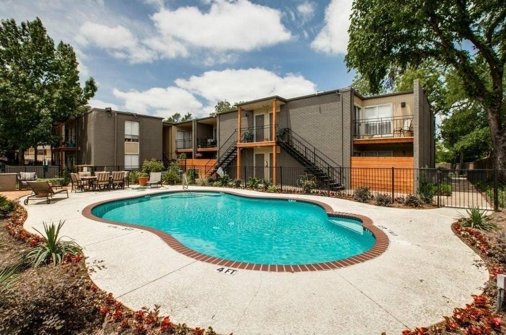2833 Kings Road, #210, Dallas, TX 75219 2833 Kings Road, #210, Dallas, TX 75219