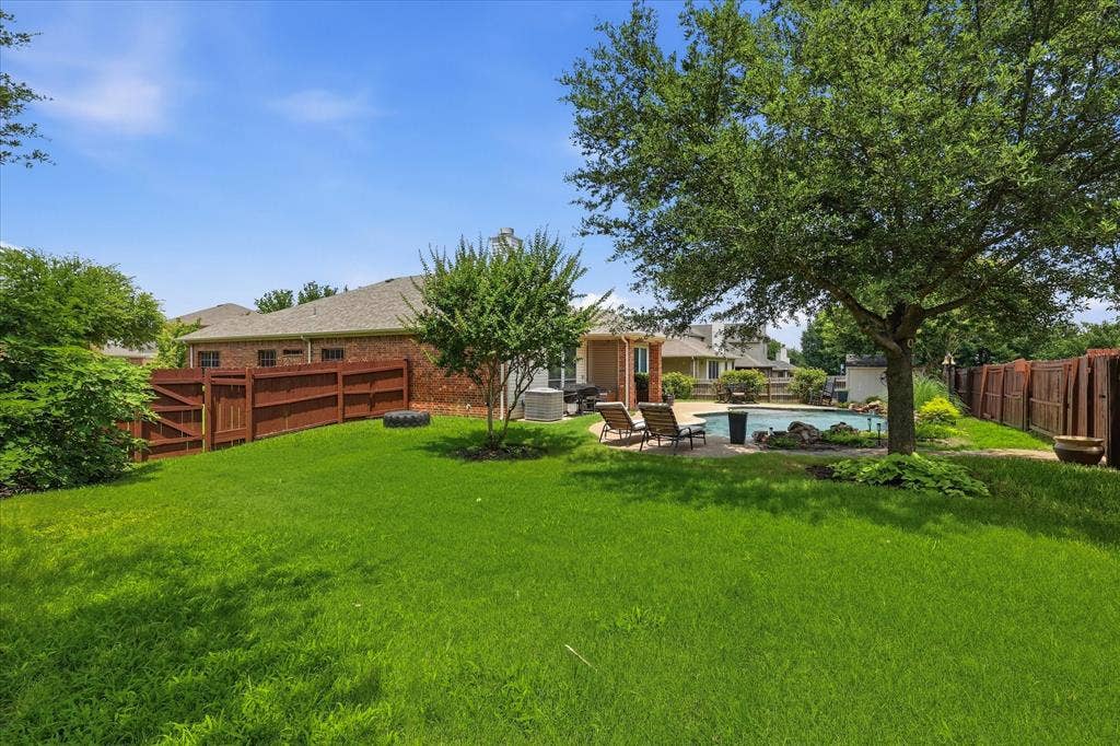 4521 Shagbark Drive, Denton, TX 76226
