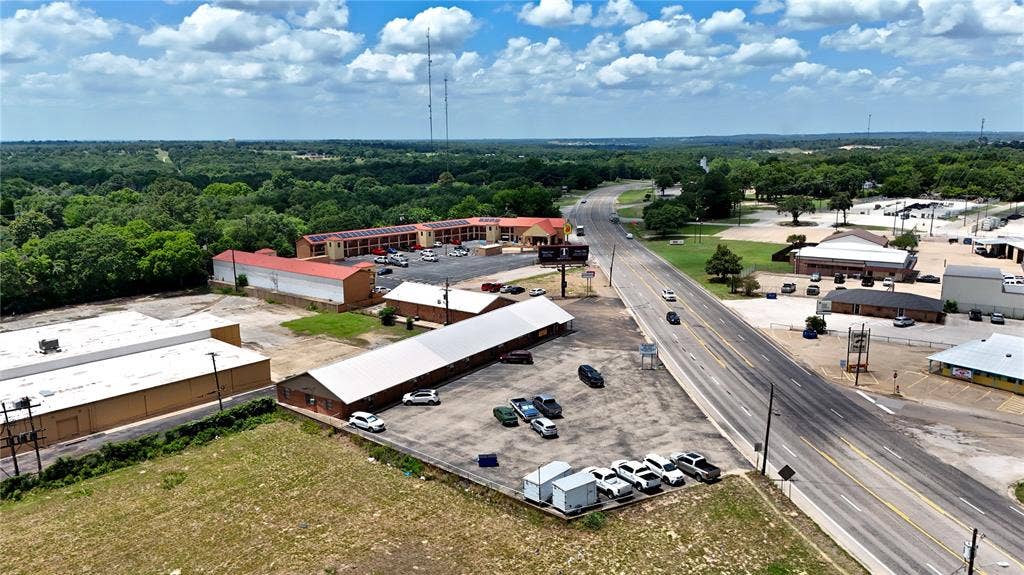 201 US Highway 175 Street W, Athens, TX 75751 201 US Highway 175 Street W, Athens, TX 75751