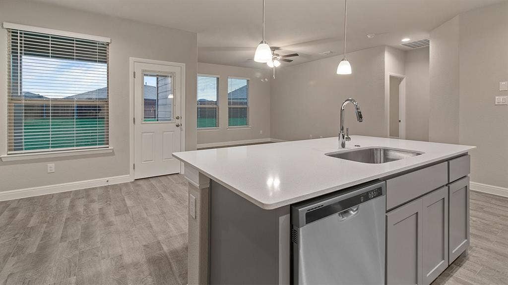 1449 CANTERBURY Trail, DeSoto, TX 75115 1449 CANTERBURY Trail, DeSoto, TX 75115