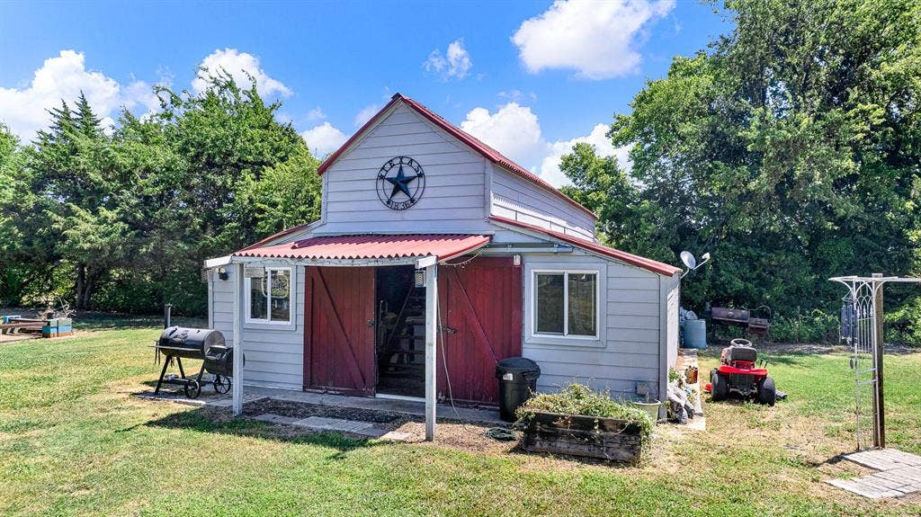 2403 State Highway 78 S, Farmersville, TX 75442 2403 State Highway 78 S, Farmersville, TX 75442