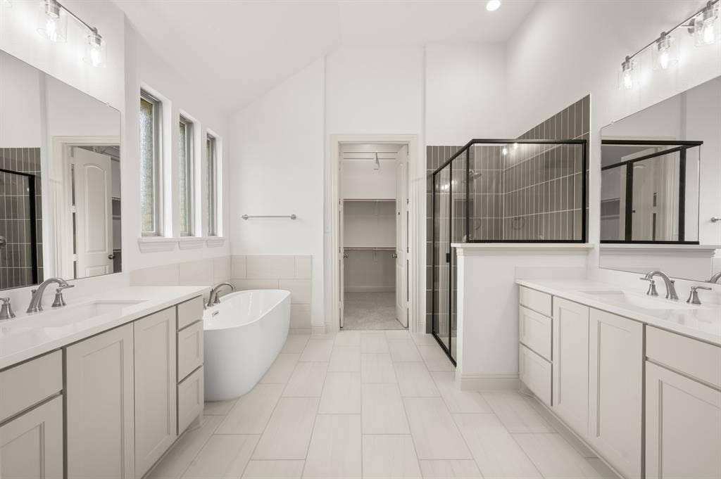 3043 Farmhouse Drive, Midlothian, TX 76065 3043 Farmhouse- Primary Suite-3