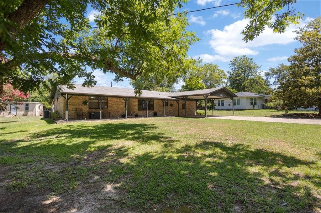 509 Penny Lane, Lindale, TX 75771 509 Penny Lane, Lindale, TX 75771