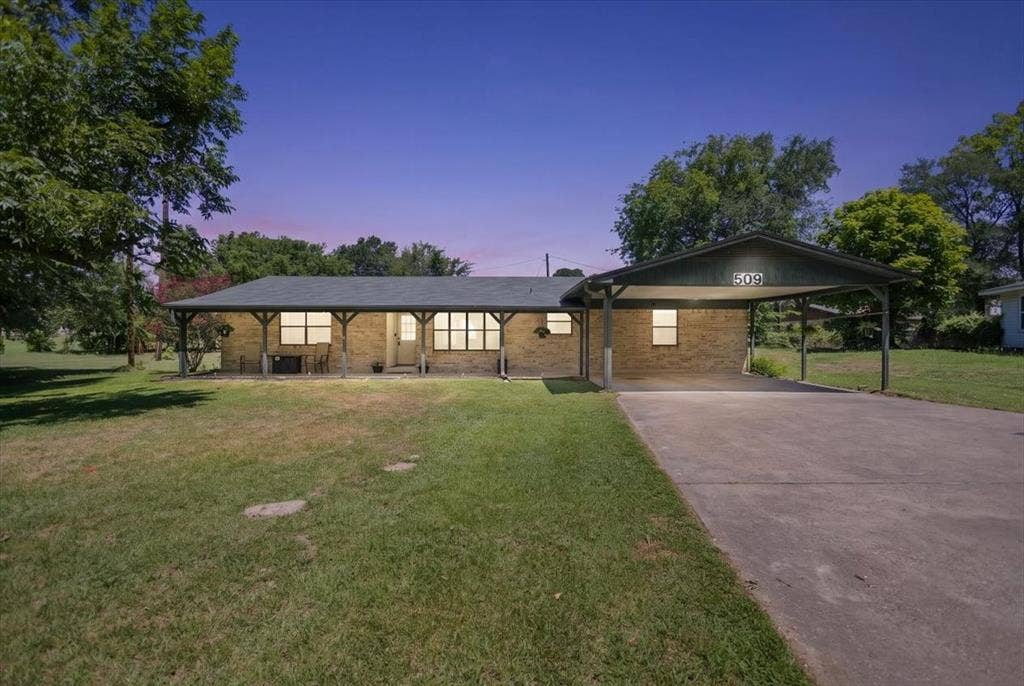 509 Penny Lane, Lindale, TX 75771 509 Penny Lane, Lindale, TX 75771