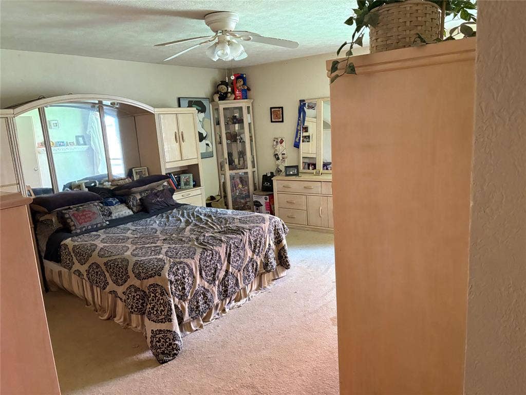2730 Cladius Drive, Grand Prairie, TX 75052 2730 Cladius Drive, Grand Prairie, TX 75052