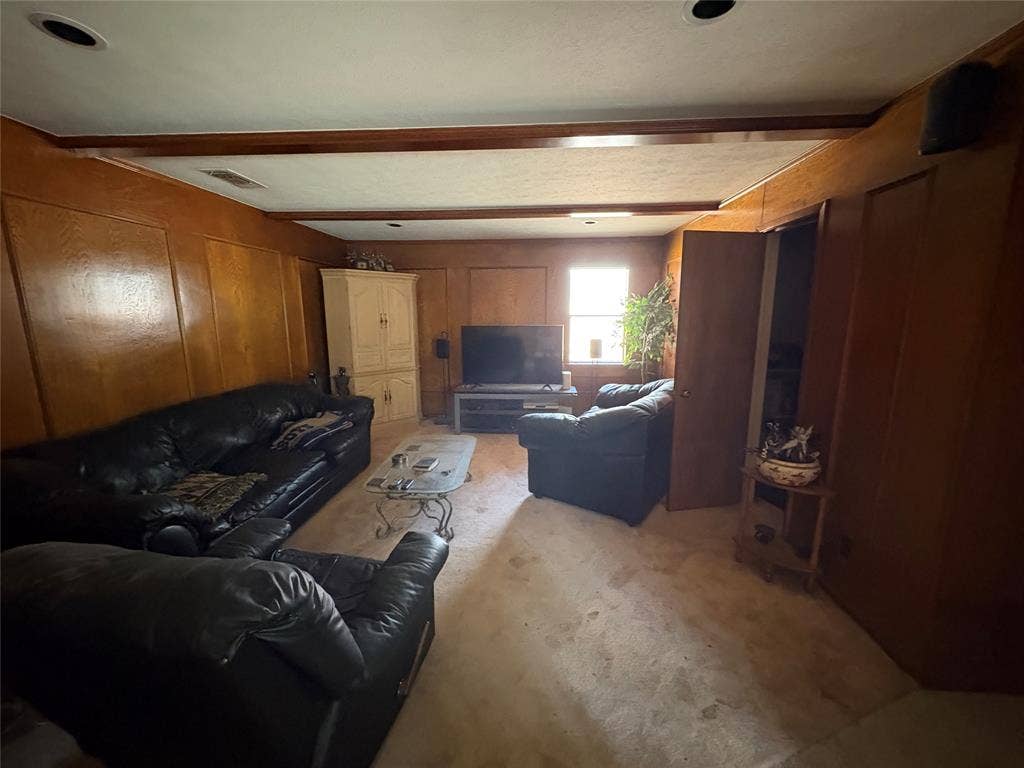 2730 Cladius Drive, Grand Prairie, TX 75052 Second living room