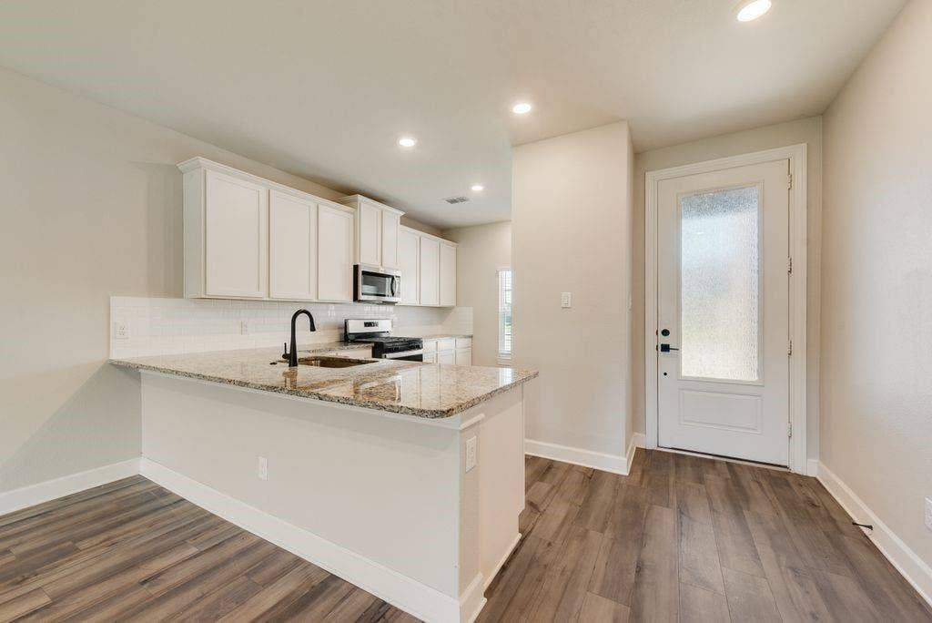 804 Calhoun Drive, Anna, TX 75409 804 Calhoun Drive, Anna, TX 75409