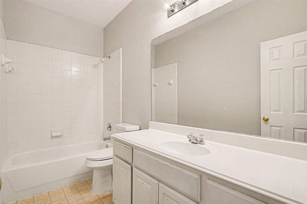 11829 Warbler Lane, Fort Worth, TX 76244 11829 Warbler Lane, Fort Worth, TX 76244