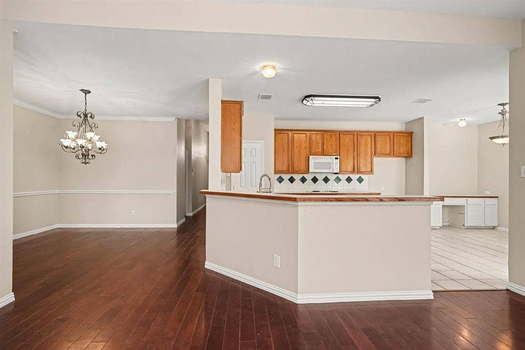 11829 Warbler Lane, Fort Worth, TX 76244 11829 Warbler Lane, Fort Worth, TX 76244