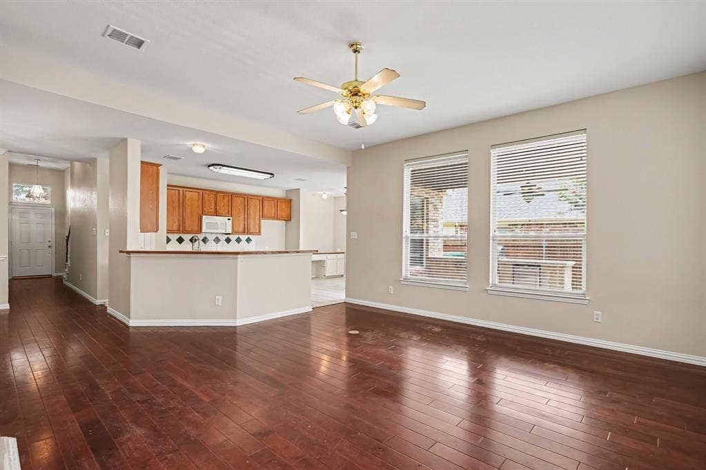 11829 Warbler Lane, Fort Worth, TX 76244 11829 Warbler Lane, Fort Worth, TX 76244