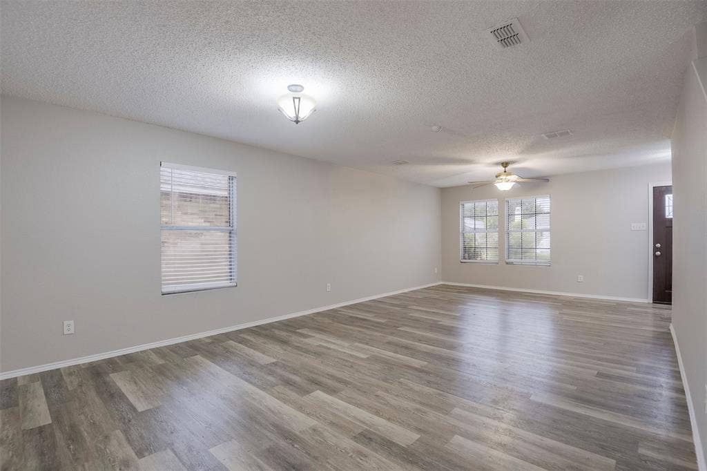 5525 Ventura Street, Fort Worth, TX 76244 5525 Ventura Street, Fort Worth, TX 76244
