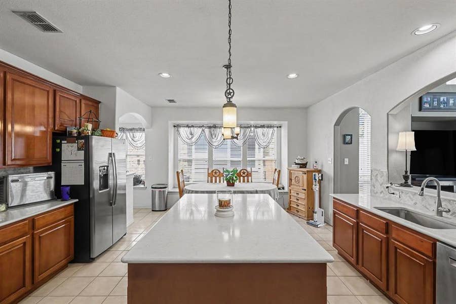 Property photo for 10402 Fairway Vista Drive, Rowlett, TX