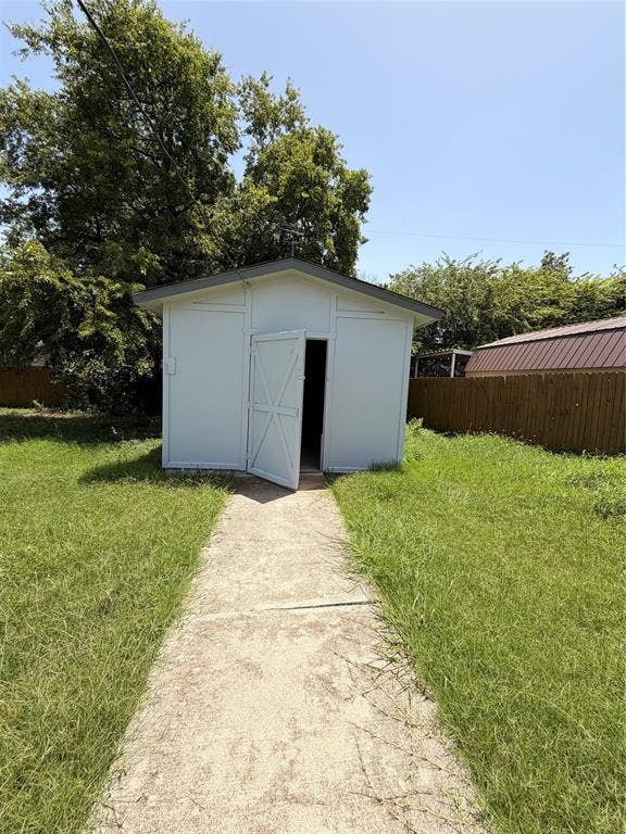 1640 Glenn Drive, Blue Mound, TX 76131 1640 Glenn Drive, Blue Mound, TX 76131