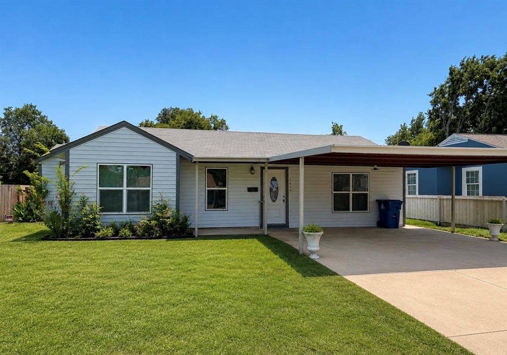 1640 Glenn Drive, Blue Mound, TX 76131 1640 Glenn Drive, Blue Mound, TX 76131