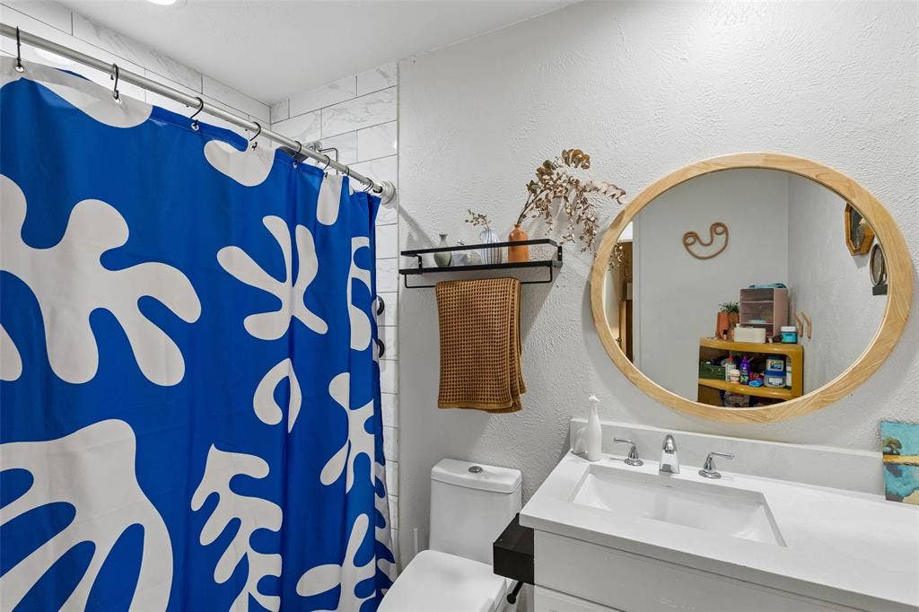 3818 Ruidosa Avenue, Dallas, TX 75228 3818 Ruidosa Avenue, Dallas, TX 75228