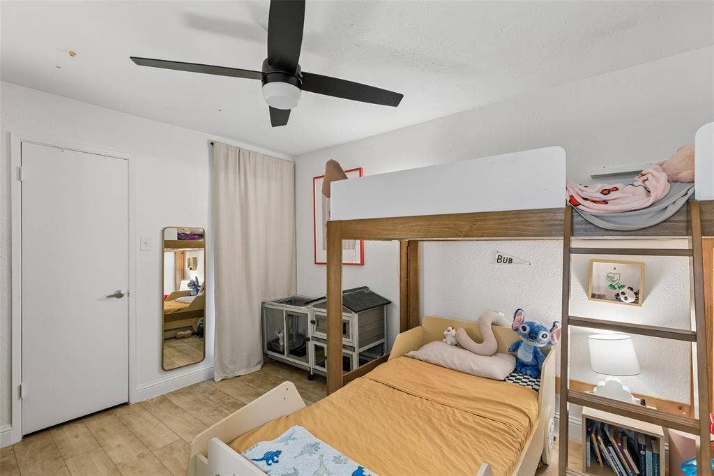 3818 Ruidosa Avenue, Dallas, TX 75228 3818 Ruidosa Avenue, Dallas, TX 75228