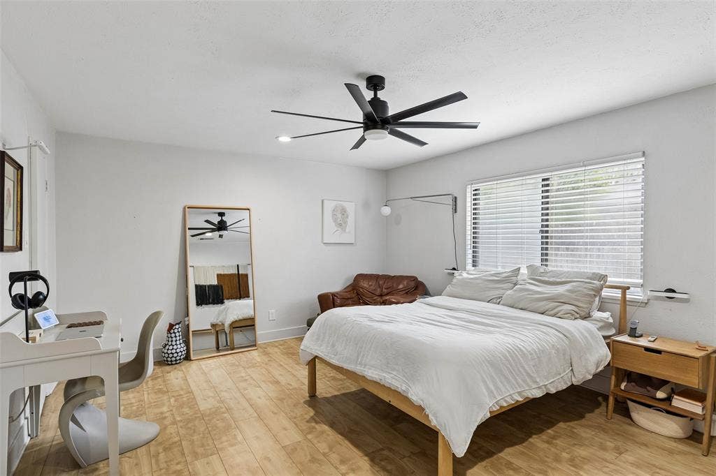 3818 Ruidosa Avenue, Dallas, TX 75228 3818 Ruidosa Avenue, Dallas, TX 75228