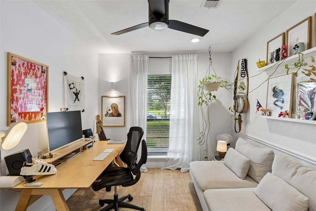 3818 Ruidosa Avenue, Dallas, TX 75228 3818 Ruidosa Avenue, Dallas, TX 75228