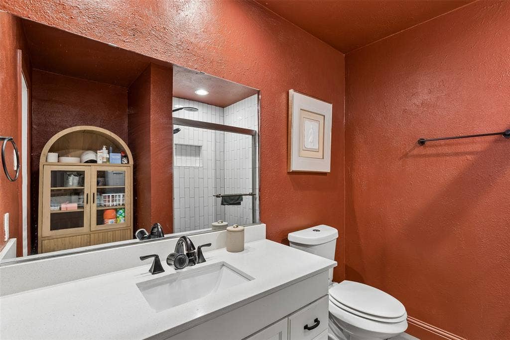3818 Ruidosa Avenue, Dallas, TX 75228 3818 Ruidosa Avenue, Dallas, TX 75228
