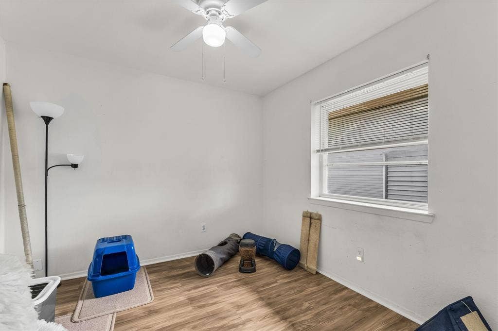 1013 S Madison Street, McGregor, TX 76657 1013 S Madison Street, McGregor, TX 76657