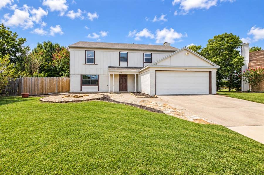 Property photo for 5104 Melody Court, Flower Mound, TX