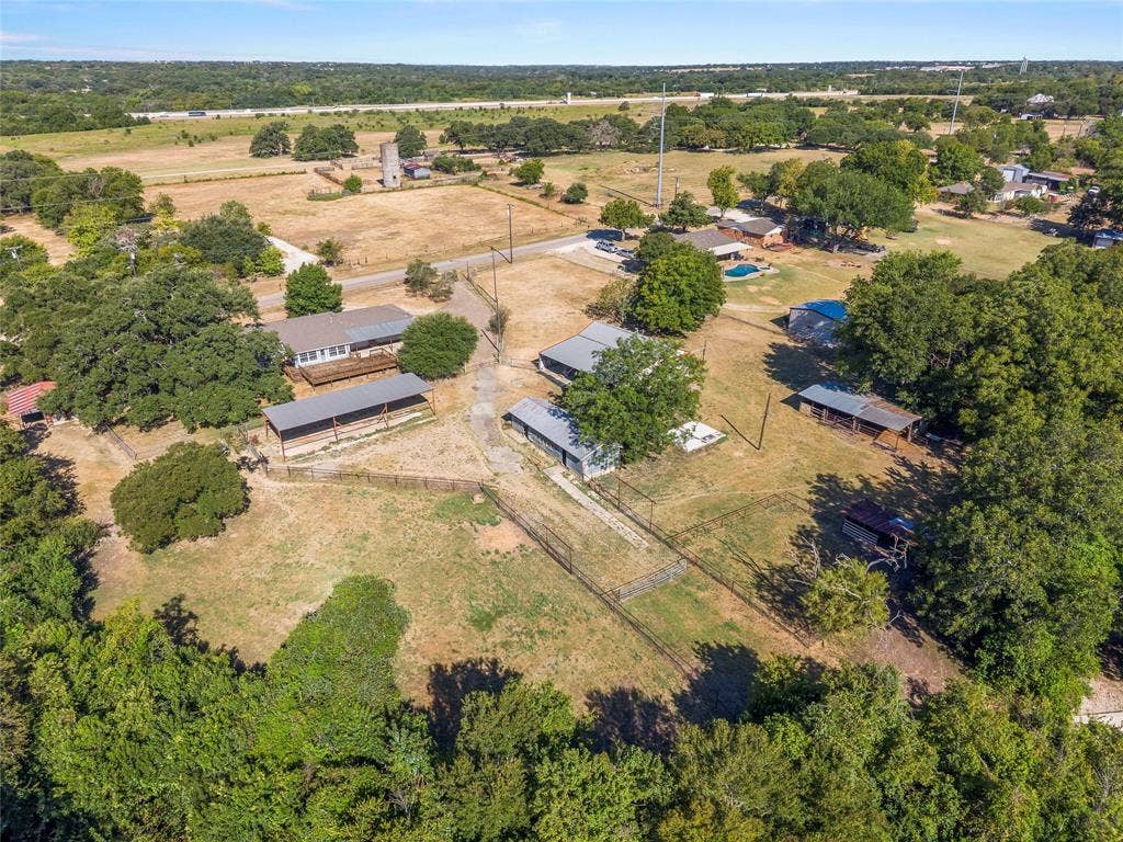 1305 S Old Temple Road, Lorena, TX 76655 1305 S Old Temple Road, Lorena, TX 76655
