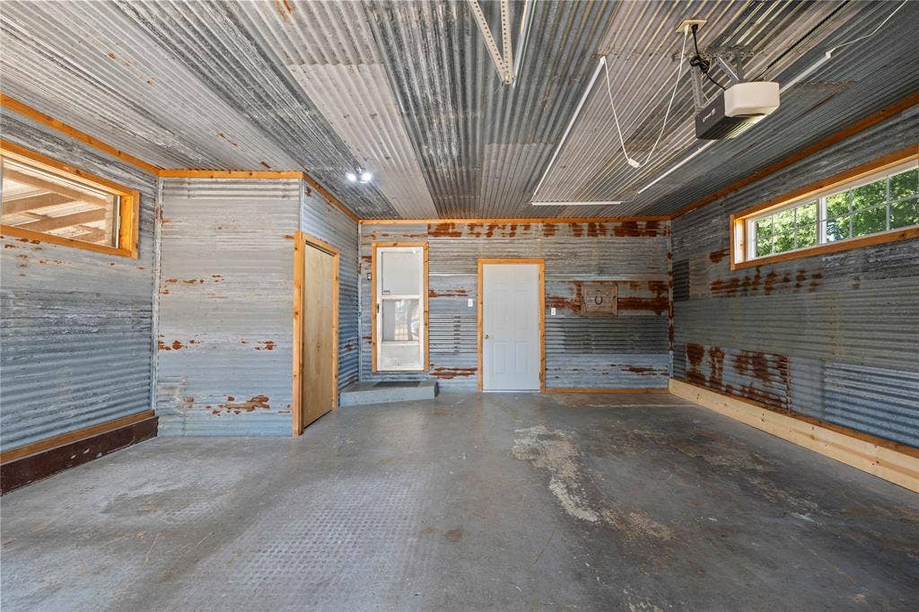 1305 S Old Temple Road, Lorena, TX 76655 1305 S Old Temple Road, Lorena, TX 76655