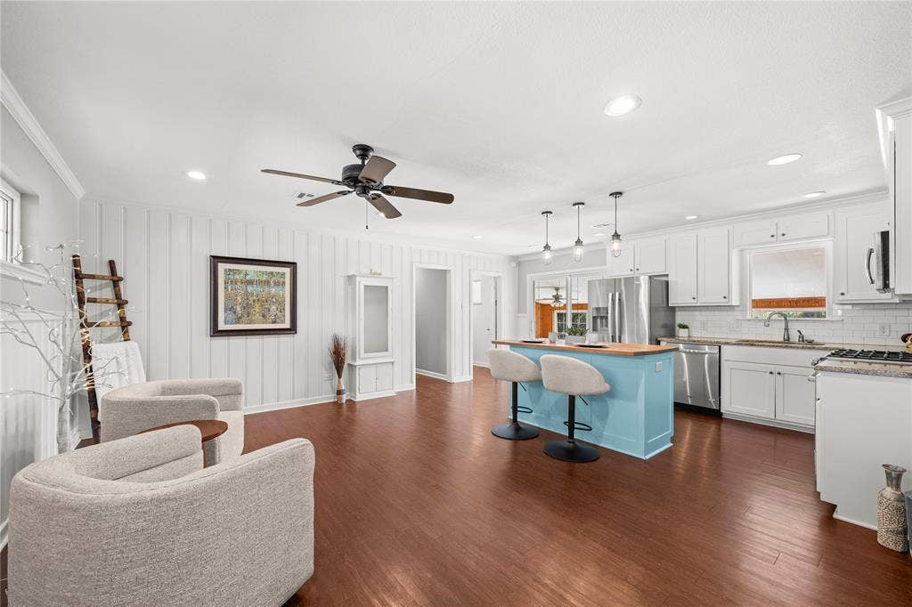 1305 S Old Temple Road, Lorena, TX 76655 1305 S Old Temple Road, Lorena, TX 76655