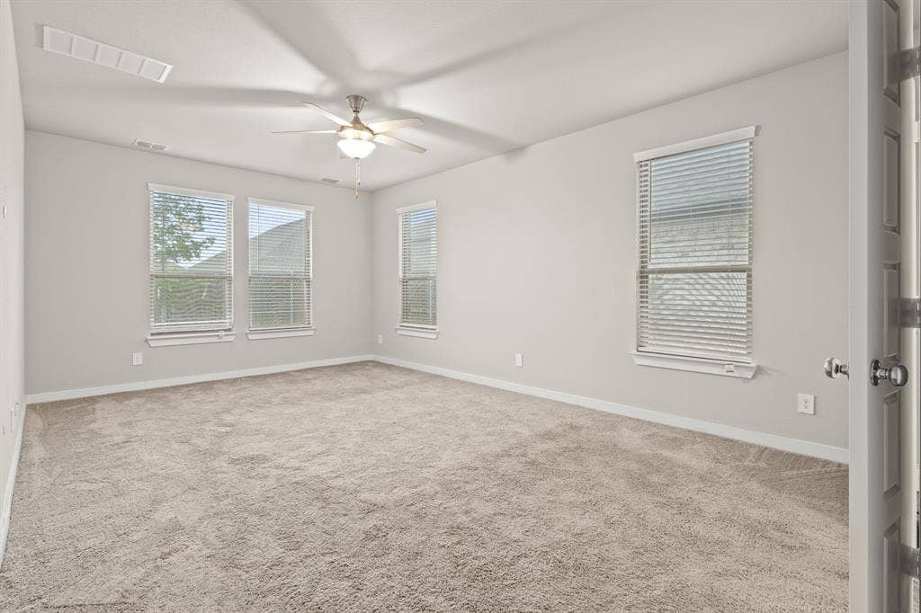 652 Congressional Avenue, Red Oak, TX 75154 652 Congressional Avenue, Red Oak, TX 75154