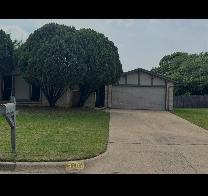 Property photo for 3701 South Court, Fort Worth, TX