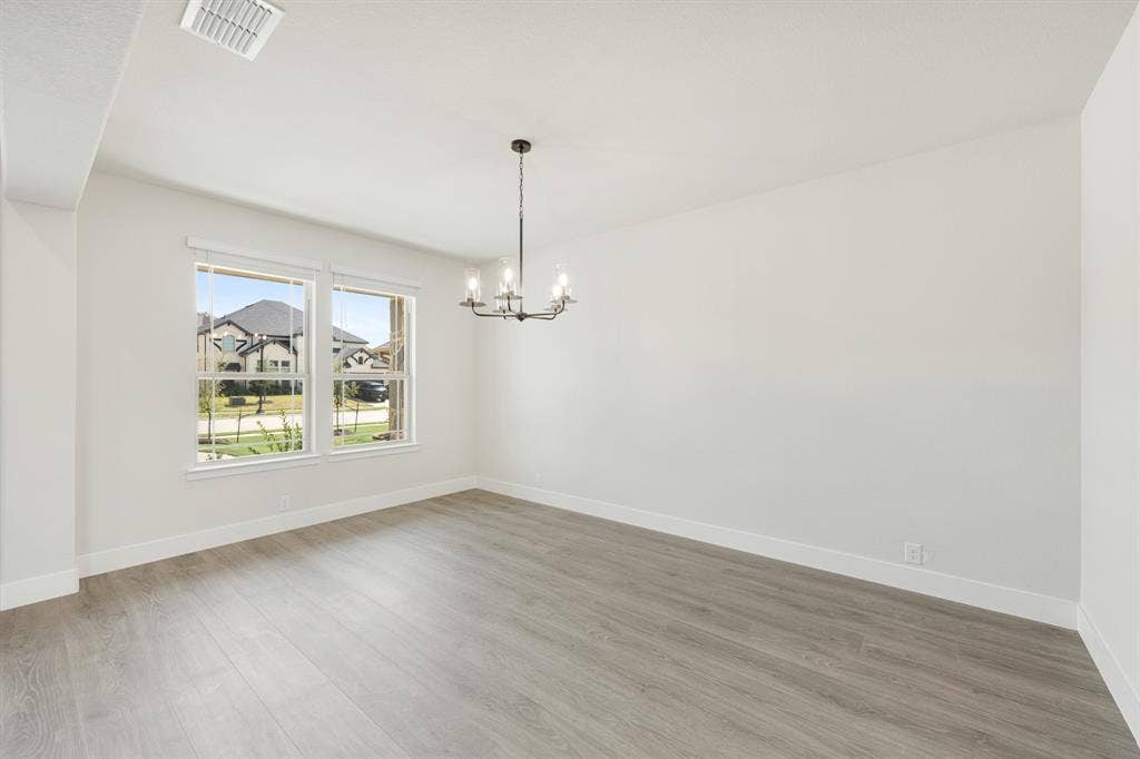 1213 Summer Grove Drive, Midlothian, TX 76065