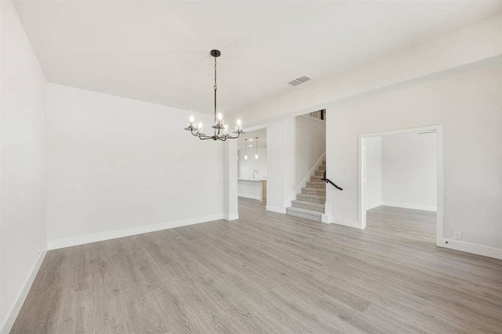 1213 Summer Grove Drive, Midlothian, TX 76065