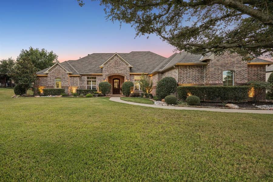 Property photo for 79 Seis Lagos Trail, Lucas, TX